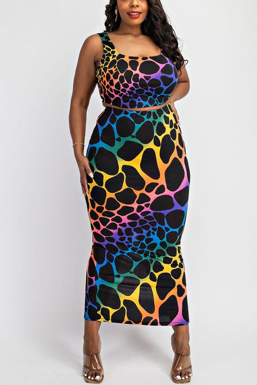 Final Sale Plus Size 2-Piece Set Tank Top and Skirt in Rainbow Print