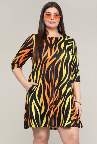 Women's Plus Size Long Sleeve Mini Dress in Black with Leopard Print