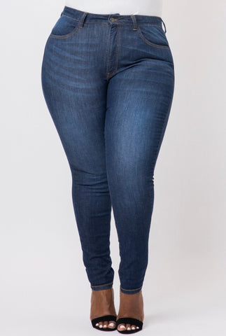 Women's Plus Size Distressed Denim Jeans in Dark Wash