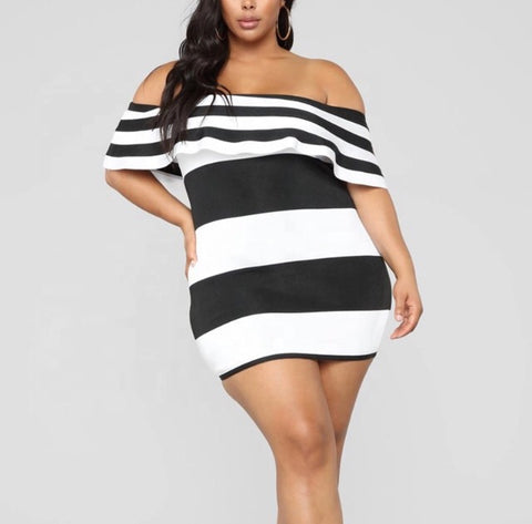 Women's Plus Size Off Shoulder Ruched Midi Dress in White and Gold